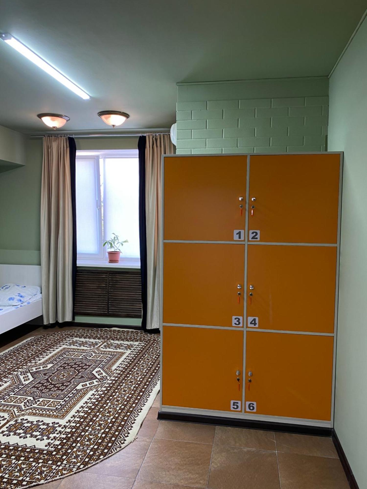 Mang'O Hostel Aqtau Esterno foto