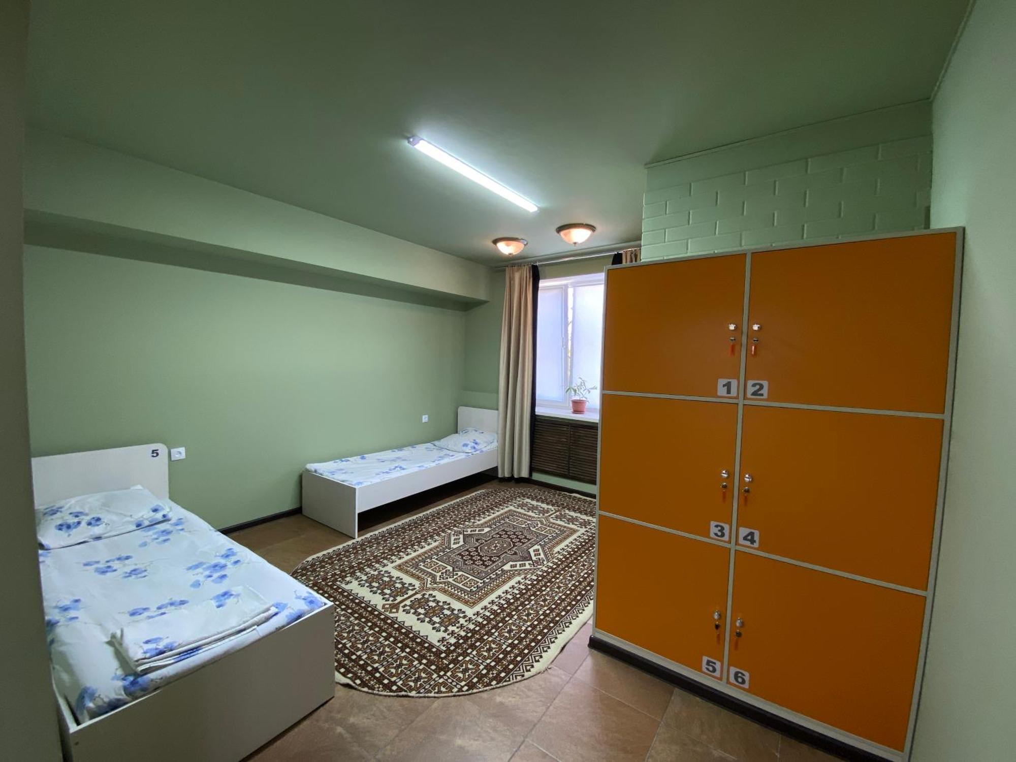 Mang'O Hostel Aqtau Esterno foto