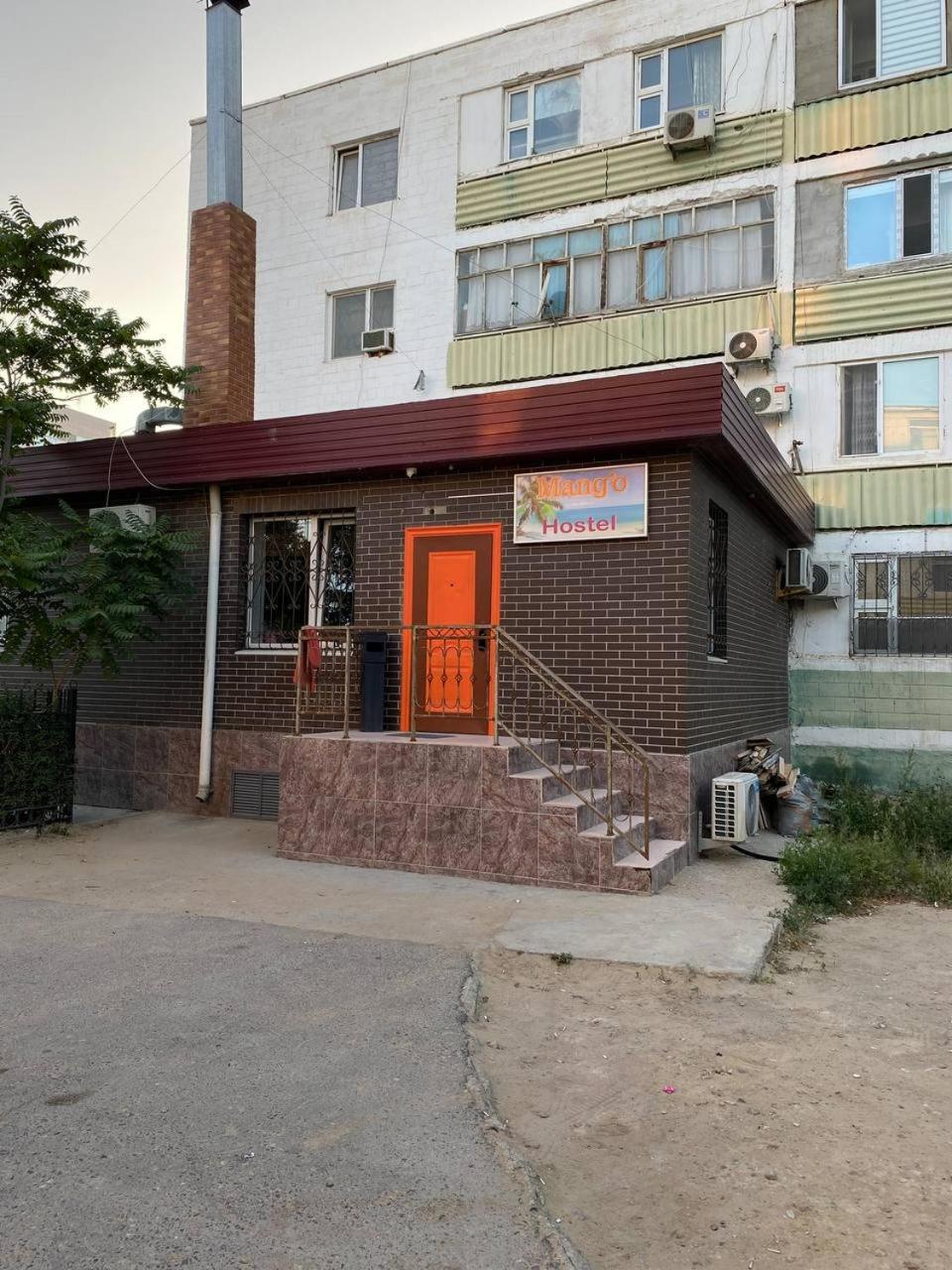 Mang'O Hostel Aqtau Esterno foto